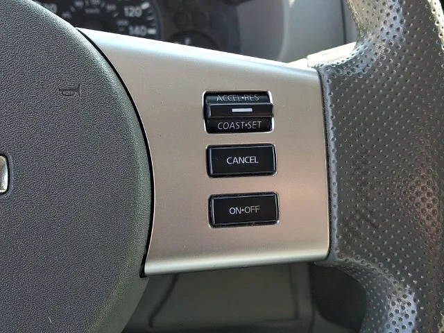 Used 2020 Gray Nissan SV image 21