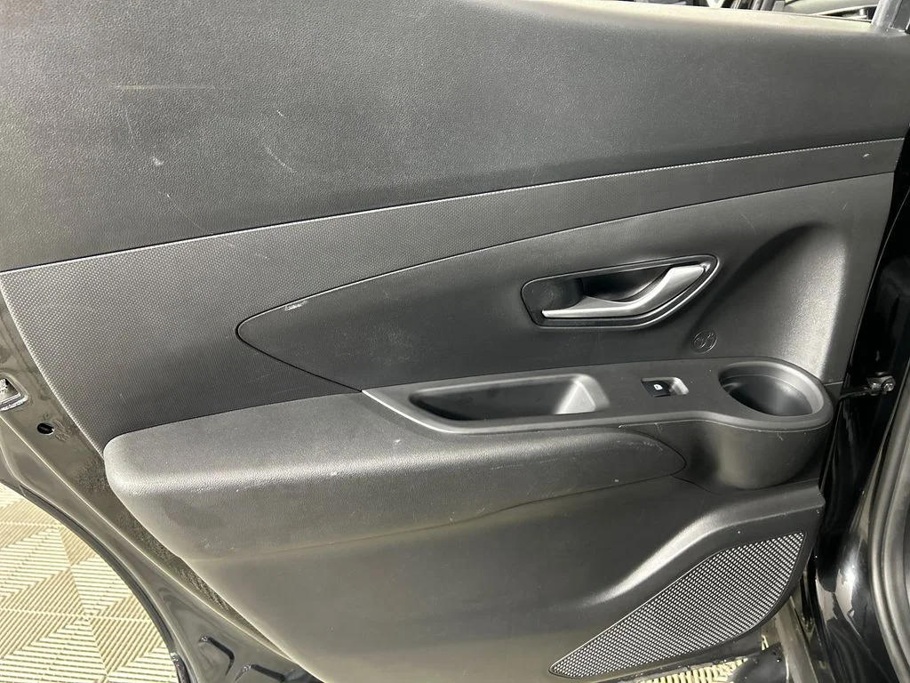 Used 2024 Black Hyundai NIGHT image 17