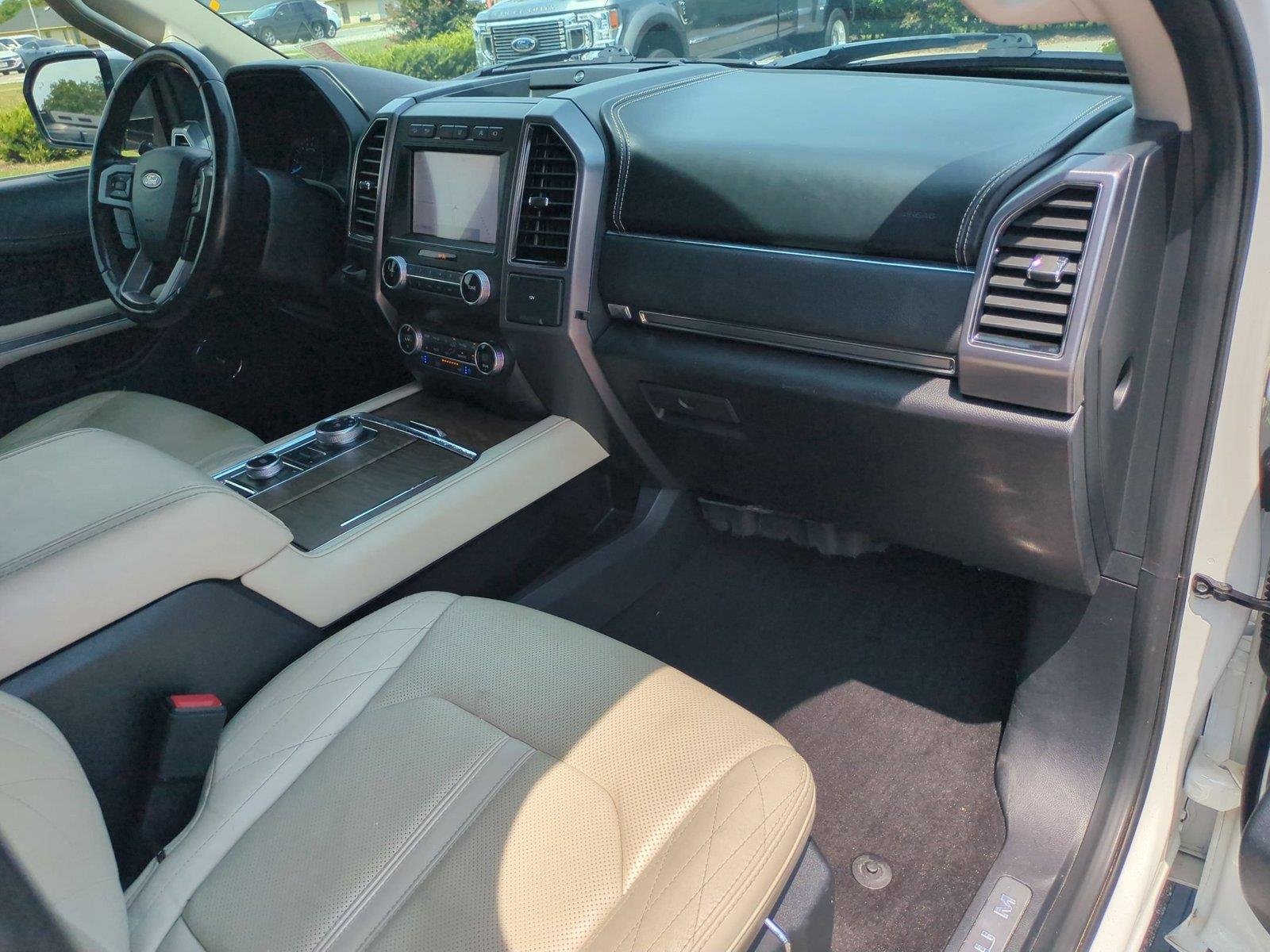 Used 2020 Star White Metallic Tri-Coat Ford Platinum image 42