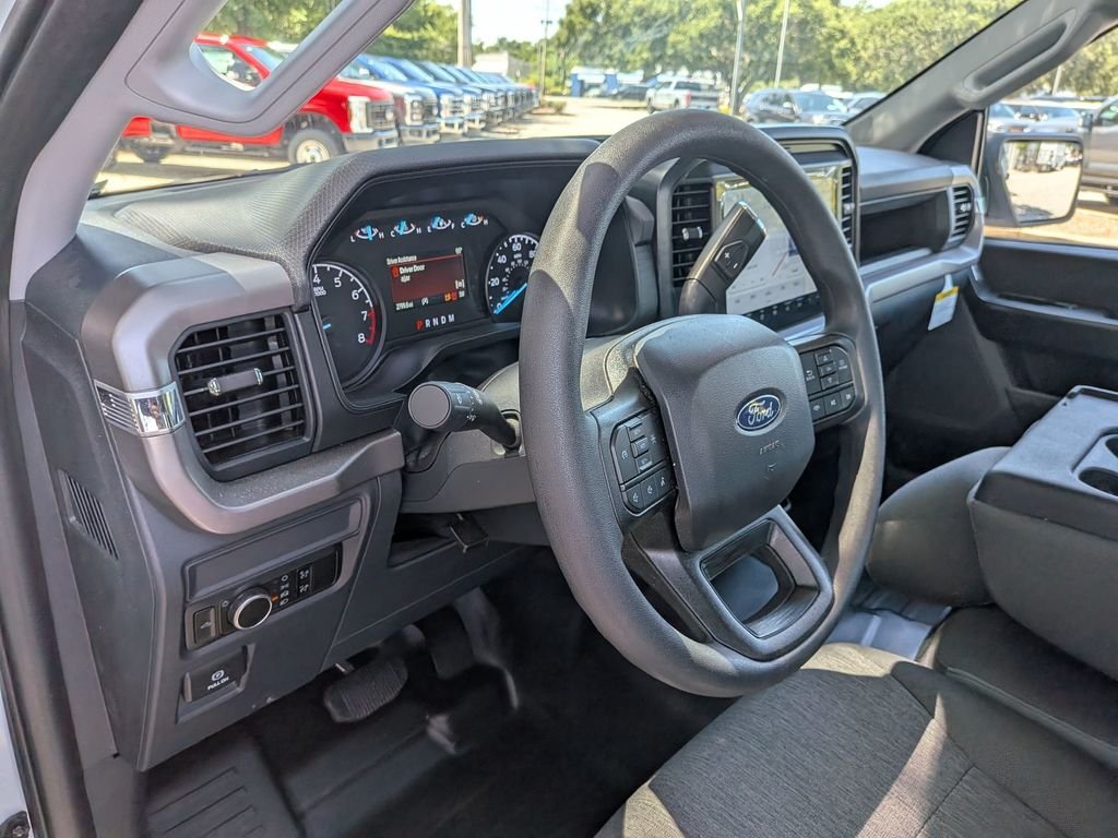 New 2026 Oxford White Ford XL image 33