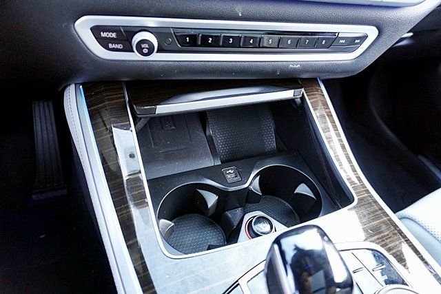 Used 2023 Gray BMW xDrive40i image 30