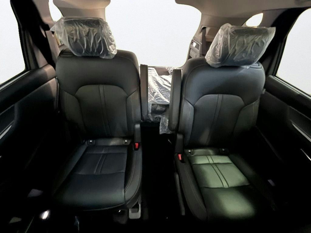 2026 Mazda CX-90 Premium Package - Photo 25