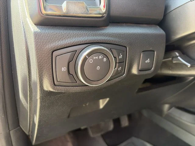Used 2022 White Ford XLT image 18
