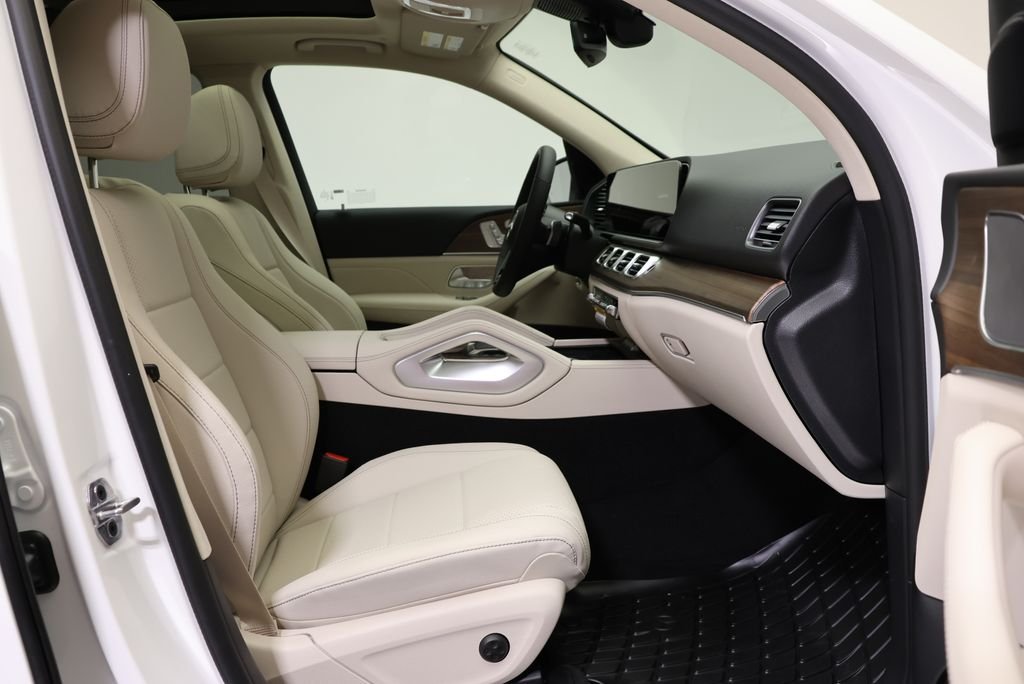 Used 2026 Polar White Mercedes-Benz GLE 350 image 48