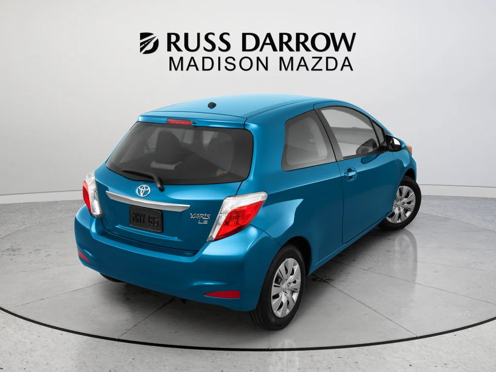 Used 2013 Blue Toyota LE image 4