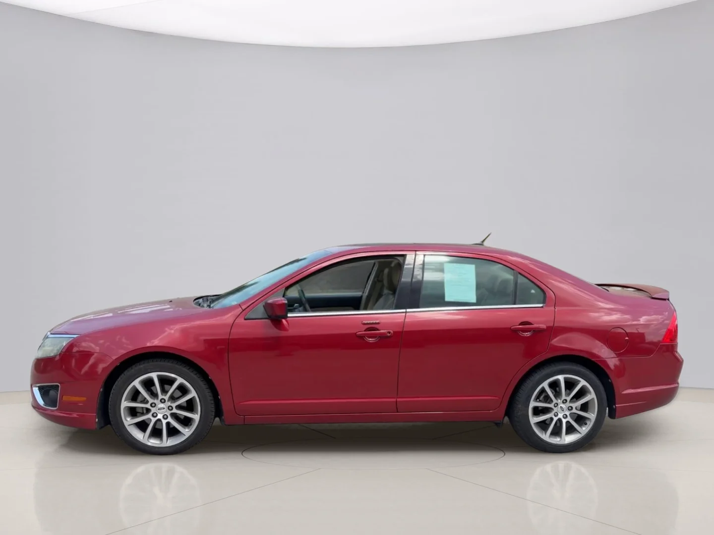 Used 2010 Red Ford SEL image 2