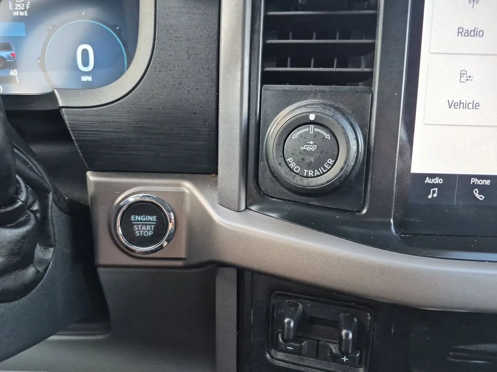 Used 2024 Black Metallic Ford XLT image 36