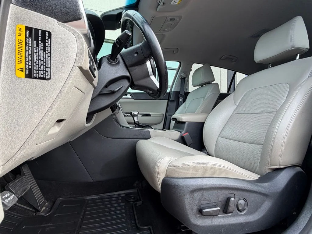 Used 2021 Red Kia EX image 6