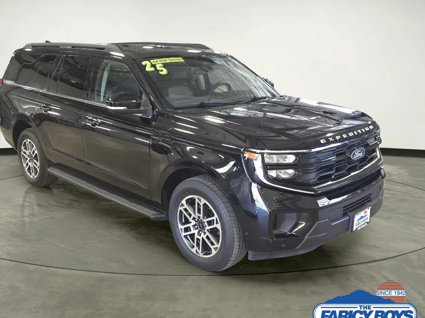 Used 2025 Agate Black Ford Active image 3