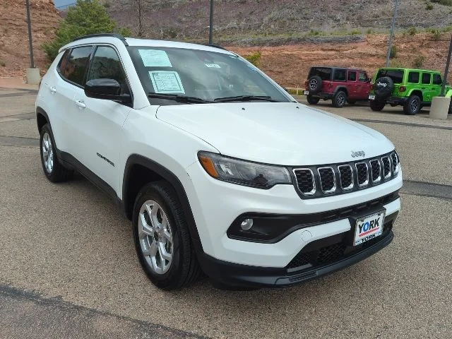 Certified Used 2025 White Jeep Latitude image 3