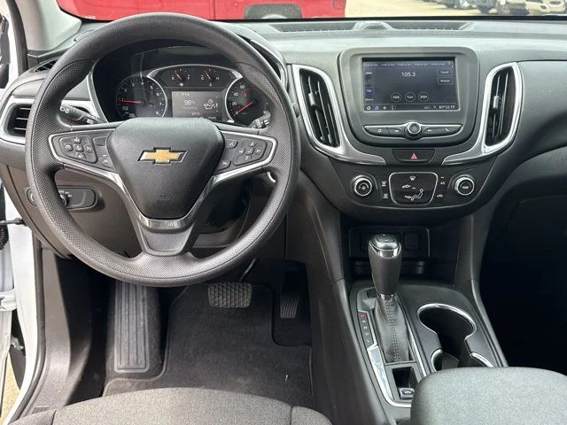 Used 2021 White Chevrolet LT image 7