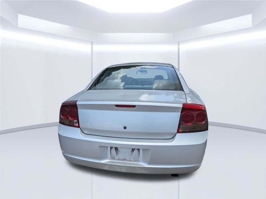 Used 2010 Silver Dodge SXT image 3