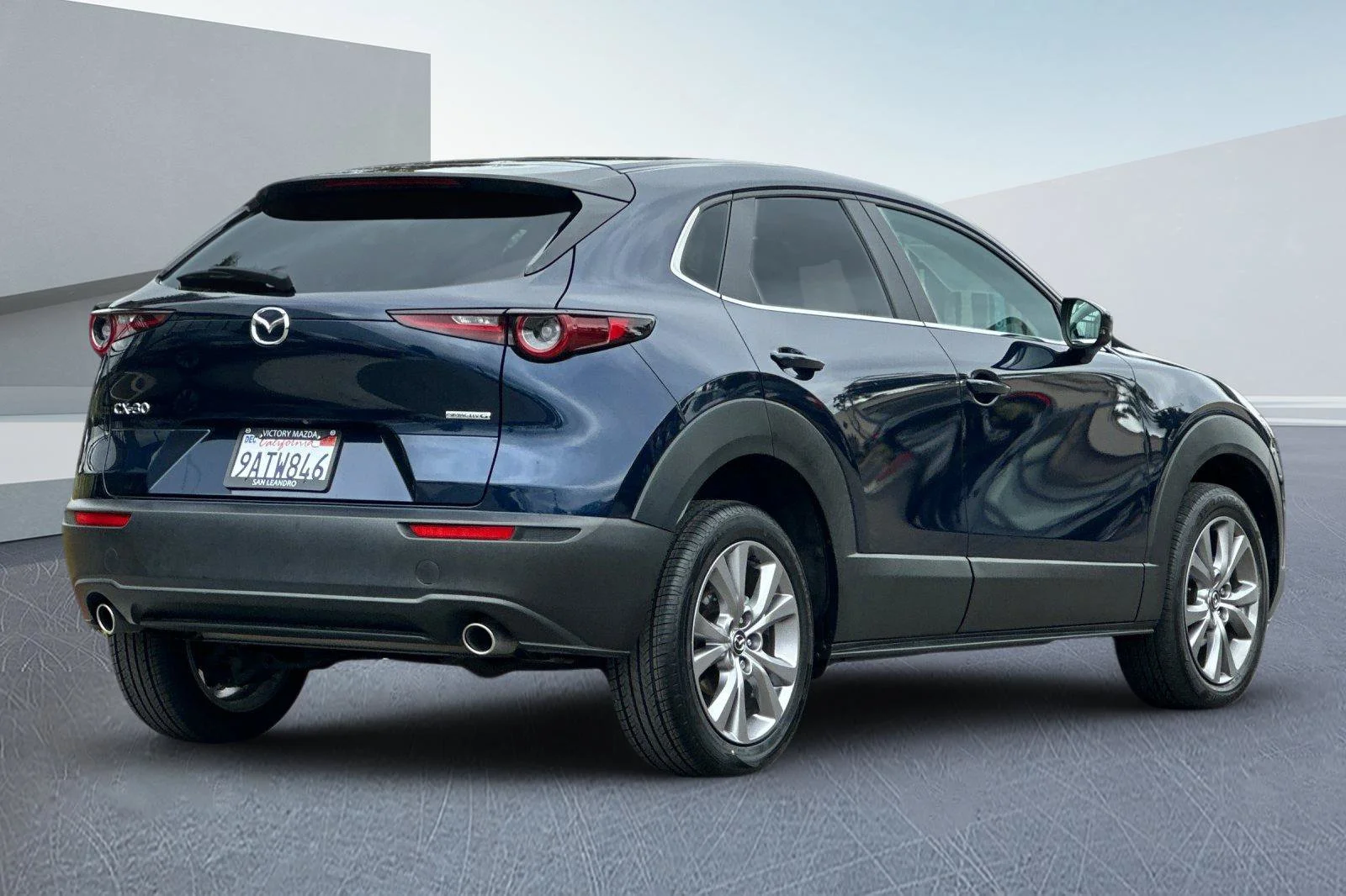 Used 2021 Crystal Blue Mazda Select image 4