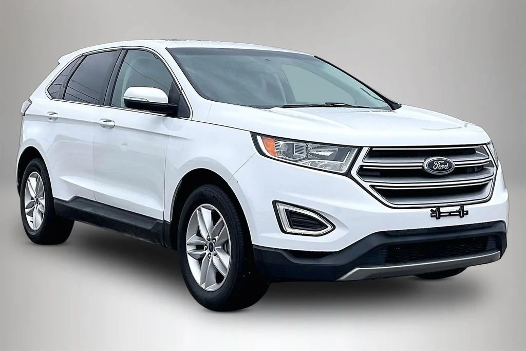 2017 Ford Edge SEL's photo