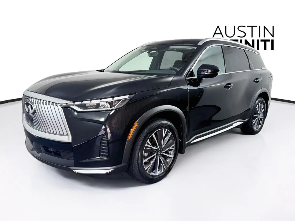 Certified Used 2026 Black INFINITI LUXE image 5