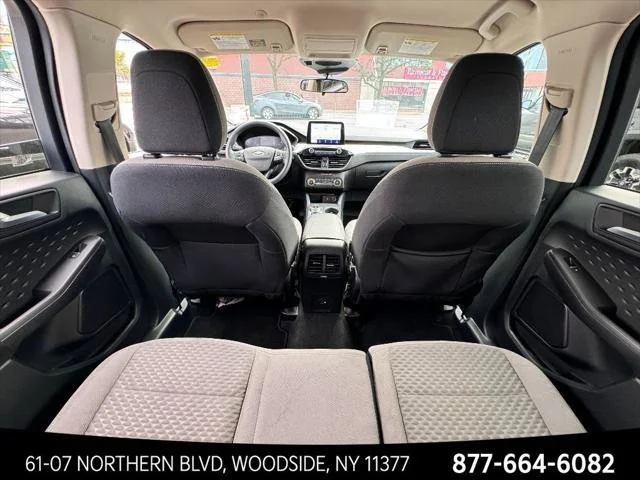 Used 2020 Green Ford SE image 13