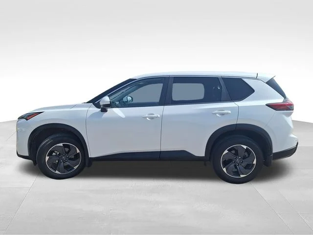 Used 2024 White Nissan SV image 5