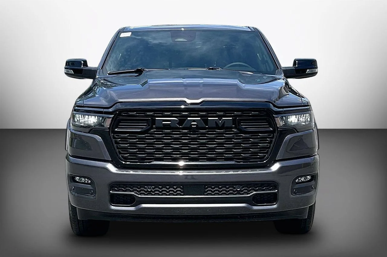 New 2026 Granite Crystal Metallic Clearcoat RAM Big Horn/Lone Star image 3