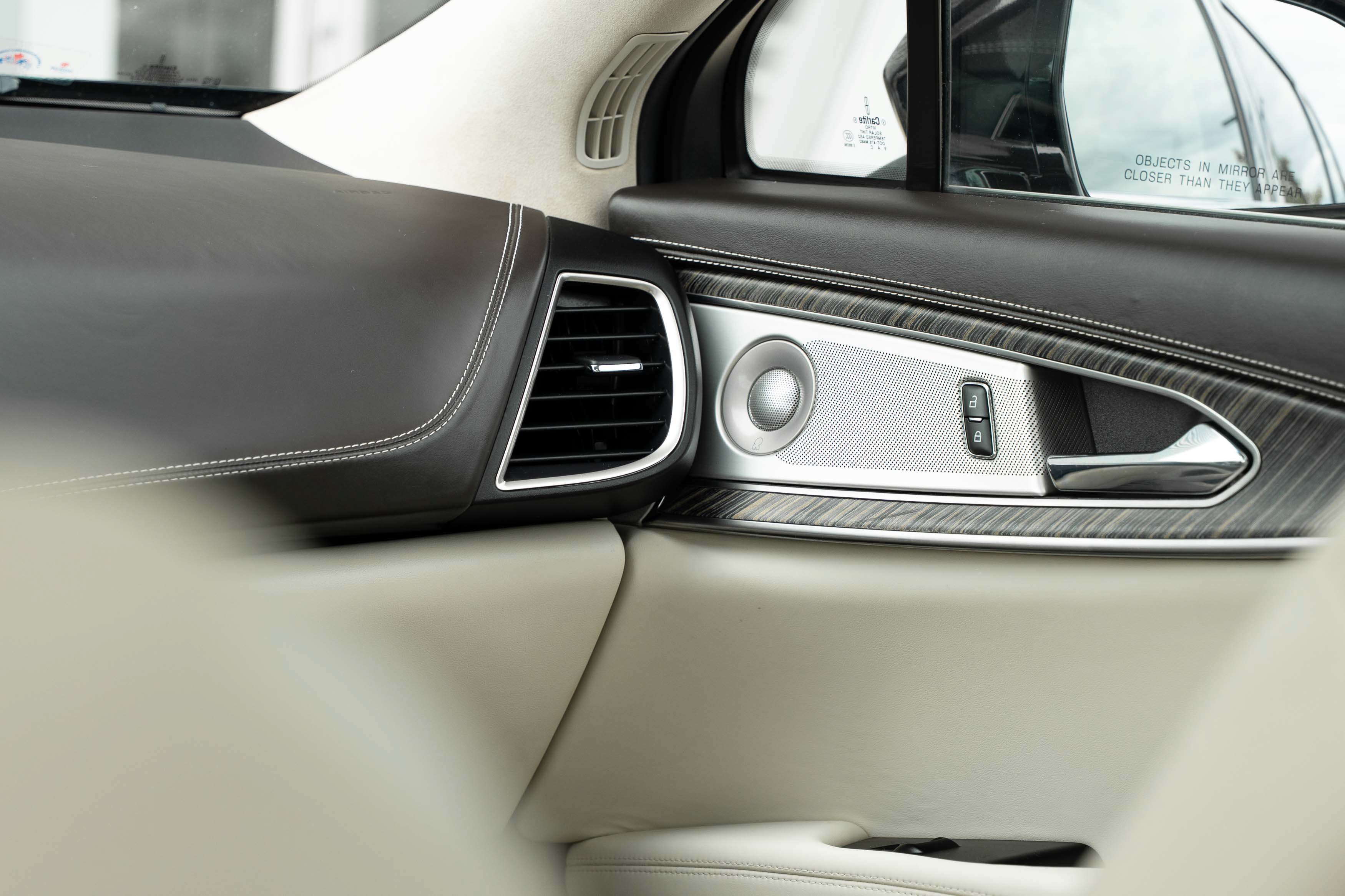 Used 2020 Infinite Black Lincoln Black Label image 14