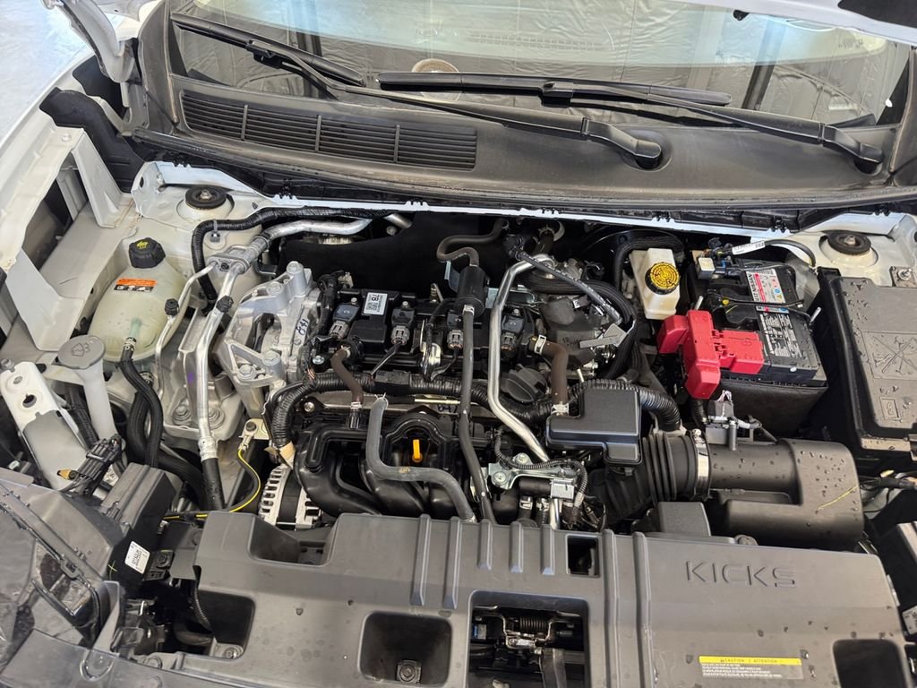 Used 2025 Gray Nissan SR image 21