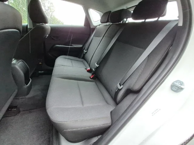 Used 2026 White Hyundai SE image 28