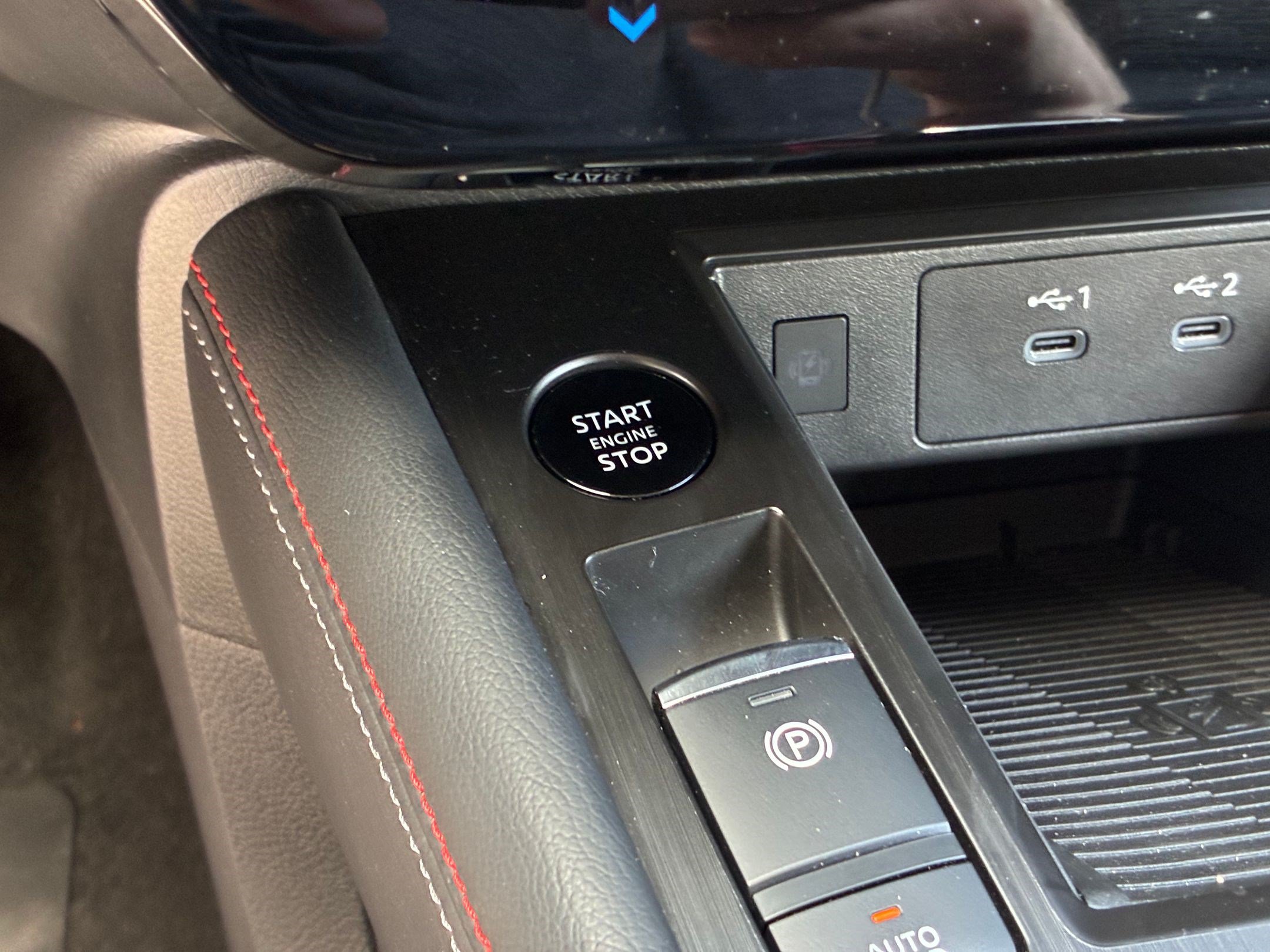 Certified Used 2025 Super Black Nissan SR image 19