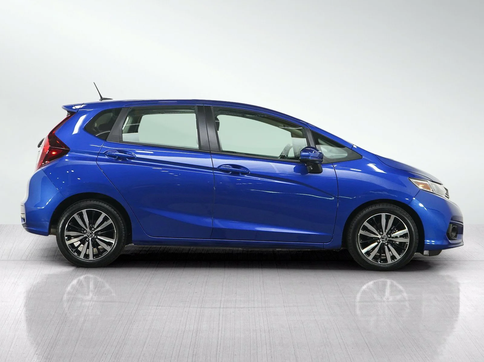 Used 2019 Blue Honda EX CVT image 6