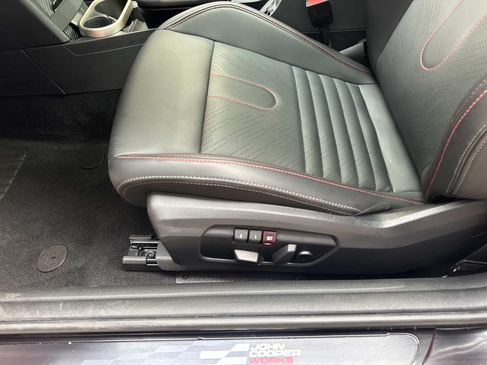 2025 MINI Hardtop 2 Door John Cooper Works - Photo 10