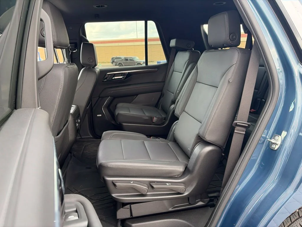 Used 2026 Lakeshore Blue Metallic Chevrolet LT image 18