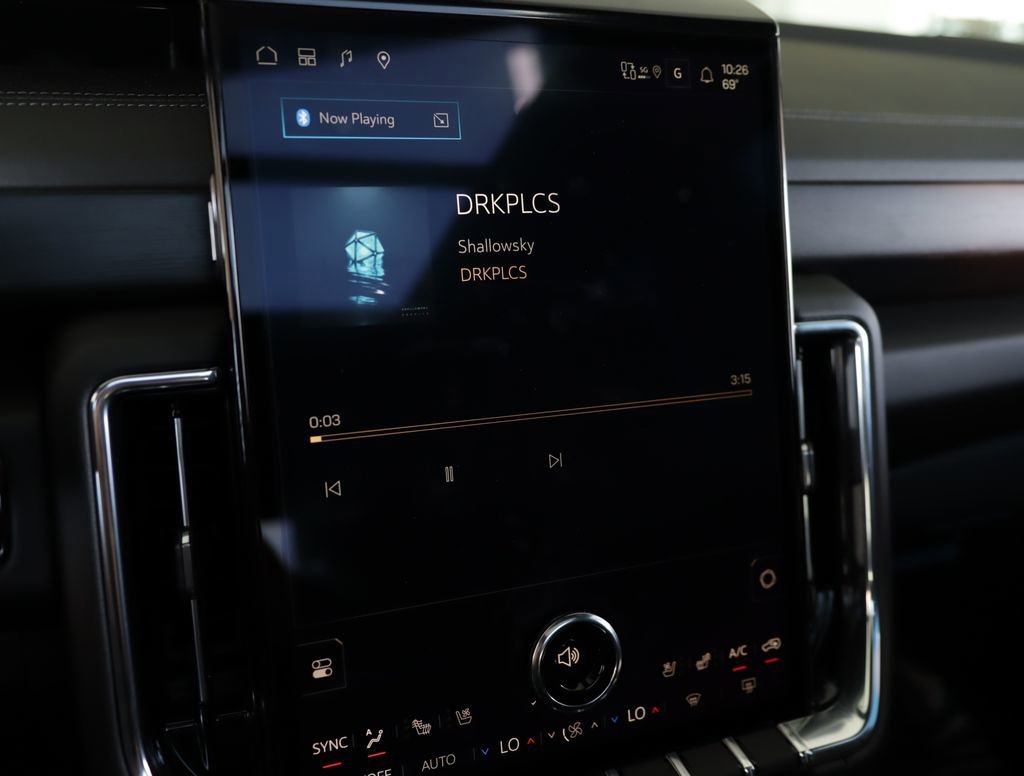 2026 GMC Yukon Denali - Photo 15