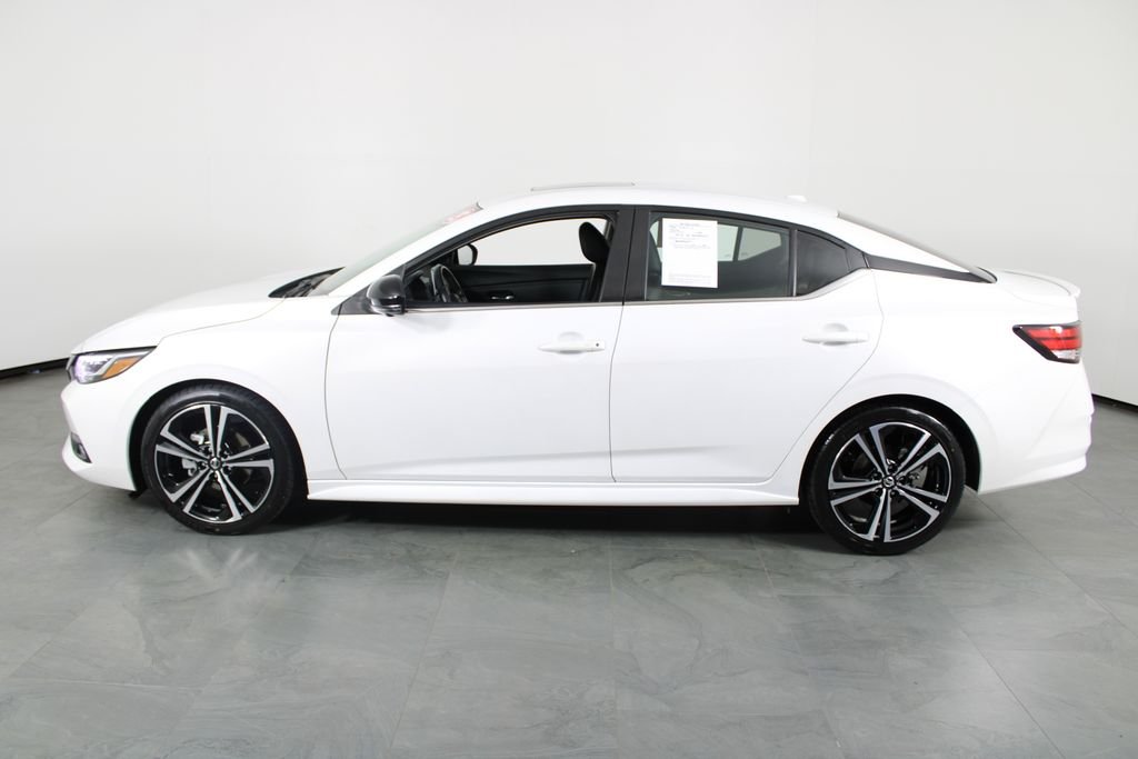 2023 Nissan Sentra SR - Photo 11