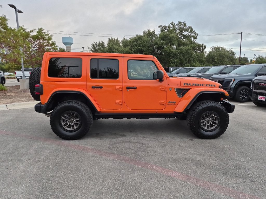 Used 2025  Jeep Rubicon 392 image 11