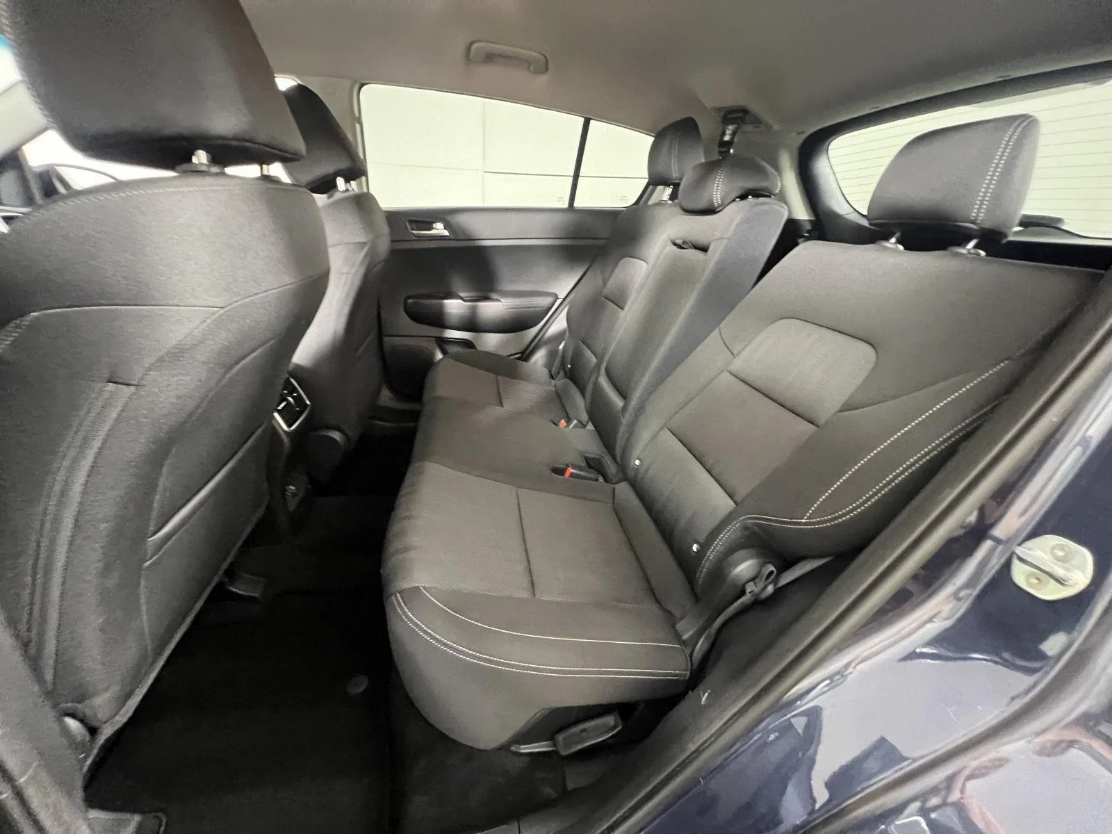 Used 2022 Pacific Blue Kia LX image 19