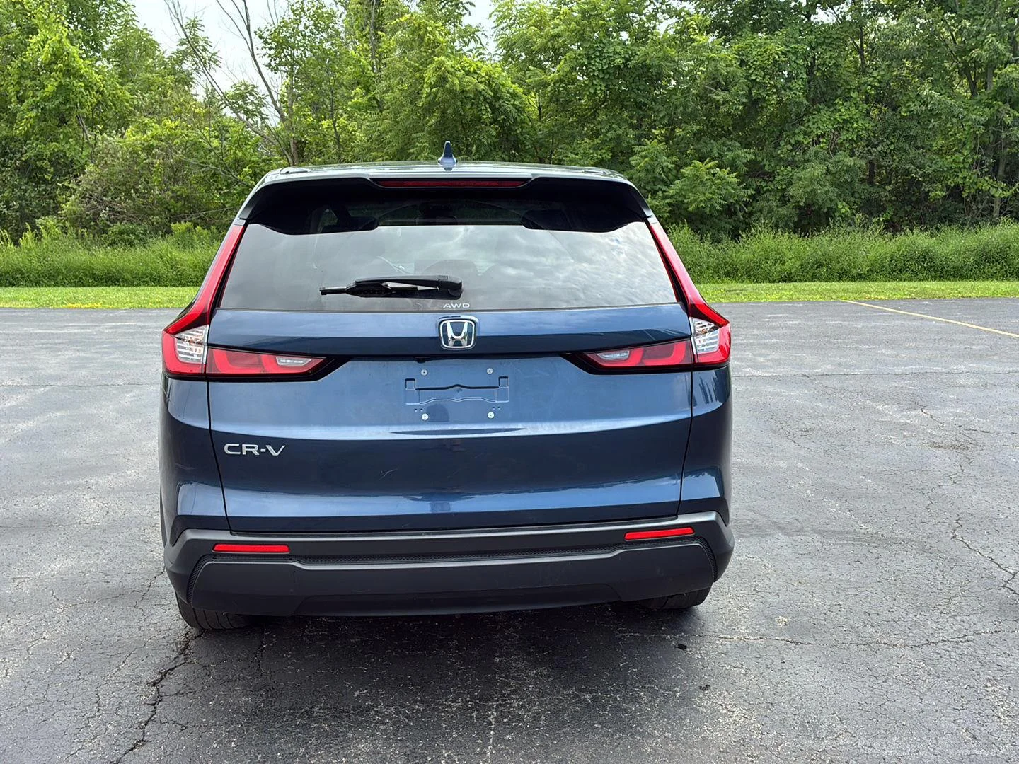 Used 2024 Canyon River Blue Metallic Honda EX image 18