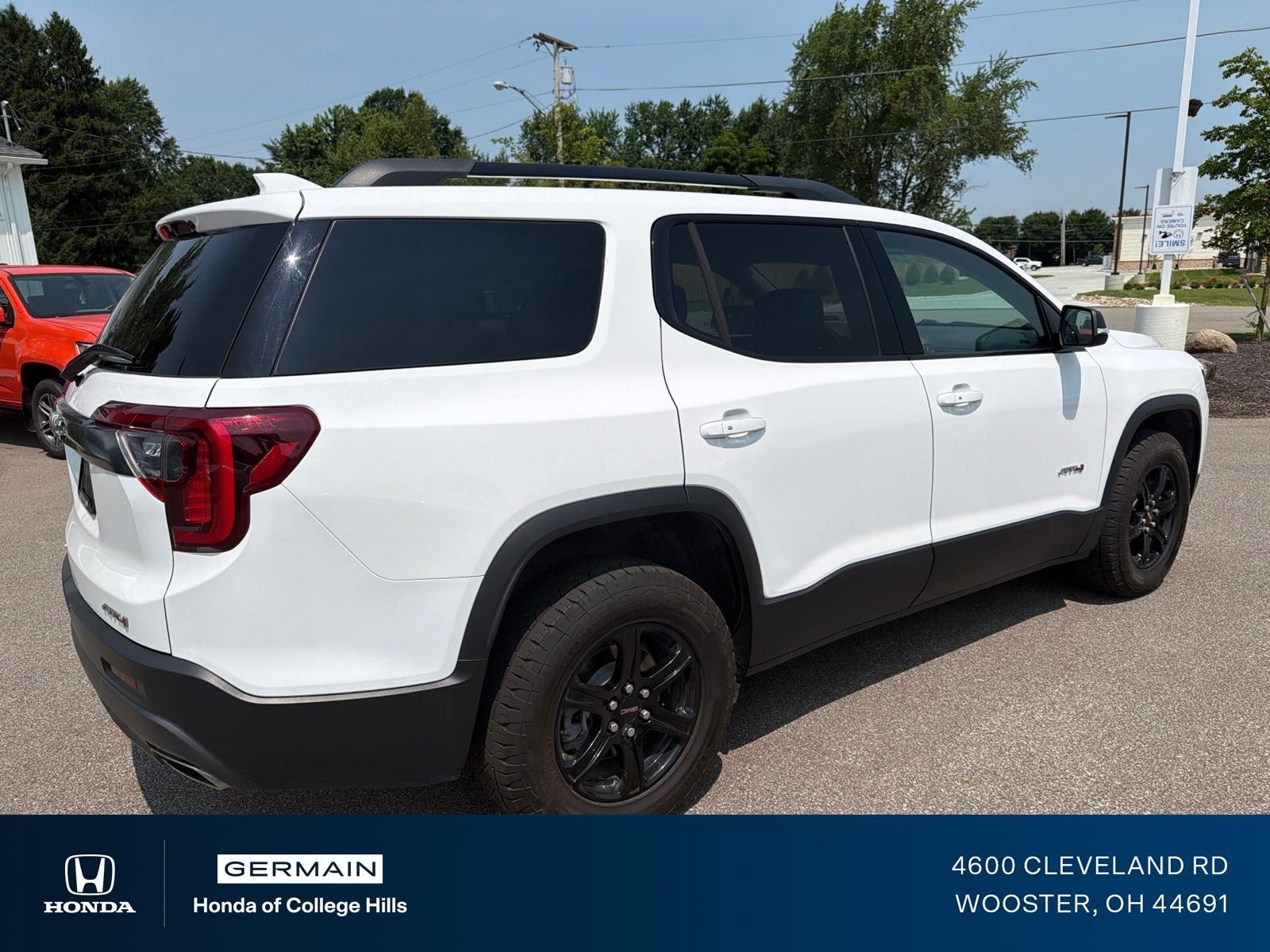 2023 GMC Acadia AT4 - Photo 6