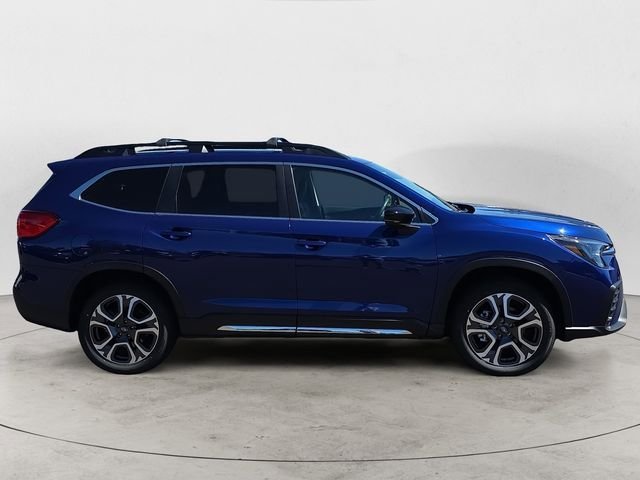 New 2026 SAPPHIRE BLUE PEARL Subaru Limited 7-Passenger image 6