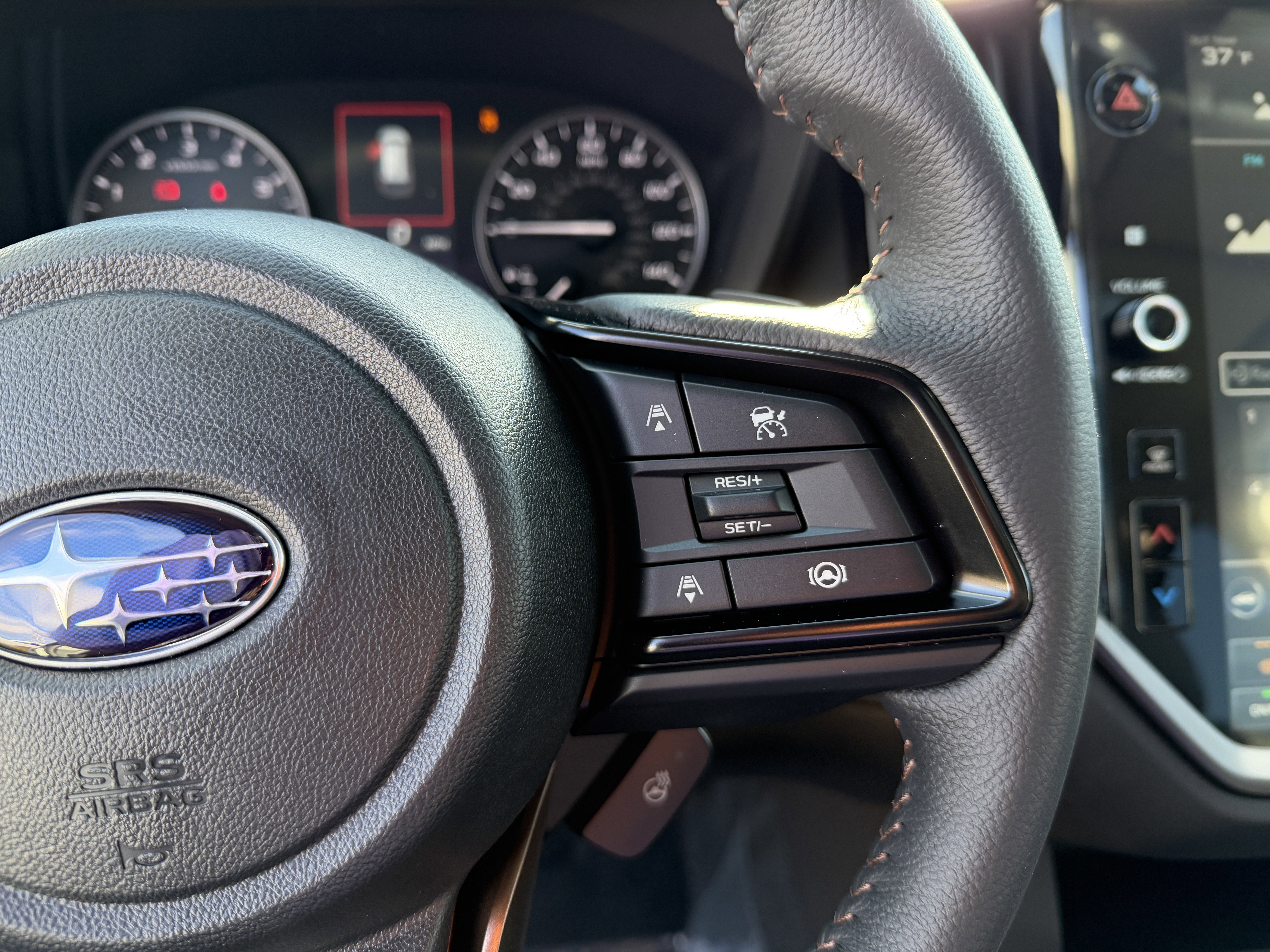 2026 Subaru Ascent Limited Bronze Edition - Photo 17