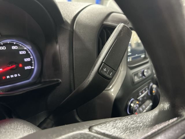 Used 2019 Summit White Chevrolet WT image 27