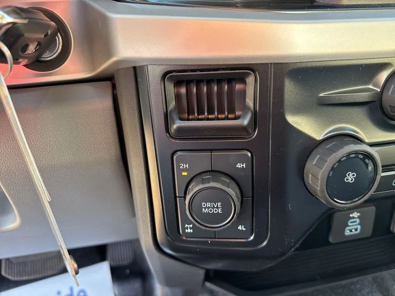 2025 Ford F-250 Super Duty XL - Photo 32
