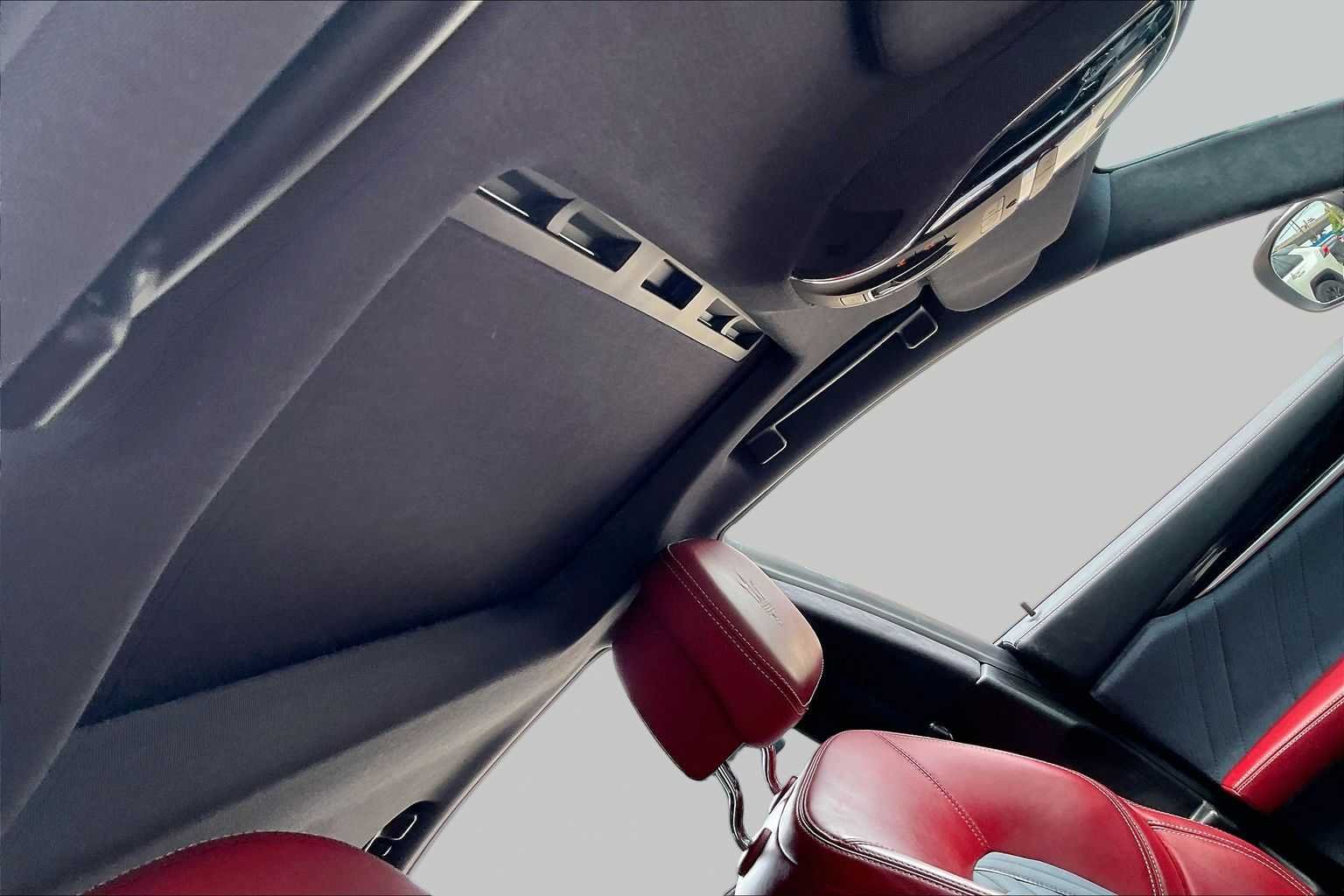 Used 2019 Rosso Folgore Mica Maserati GranLusso image 14