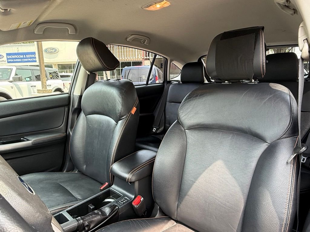 Used 2017 Gray Subaru 2.0i Limited image 23