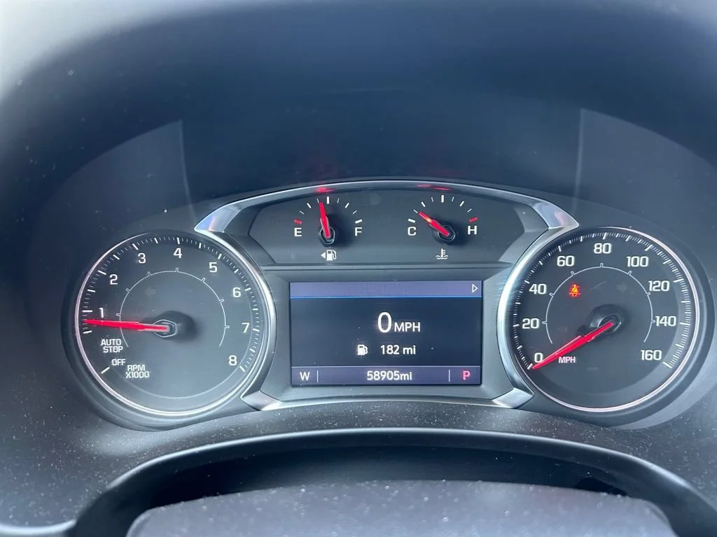 Used 2024 Summit White GMC SLT image 18