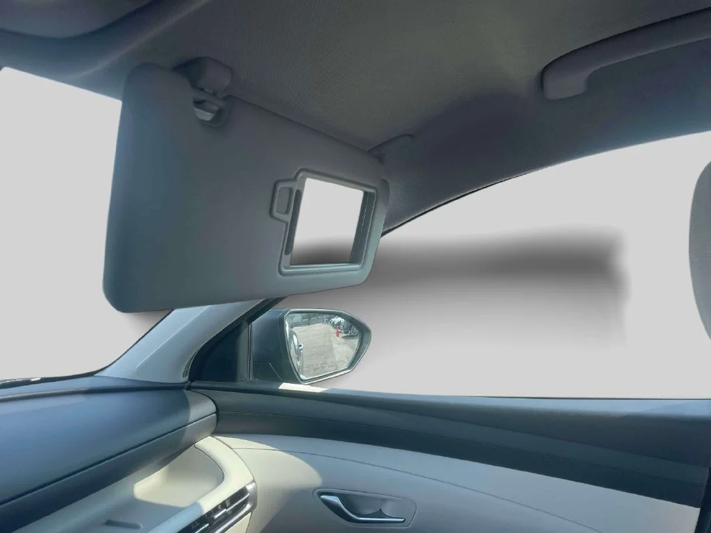 Certified Used 2025 Gray Hyundai SE image 31
