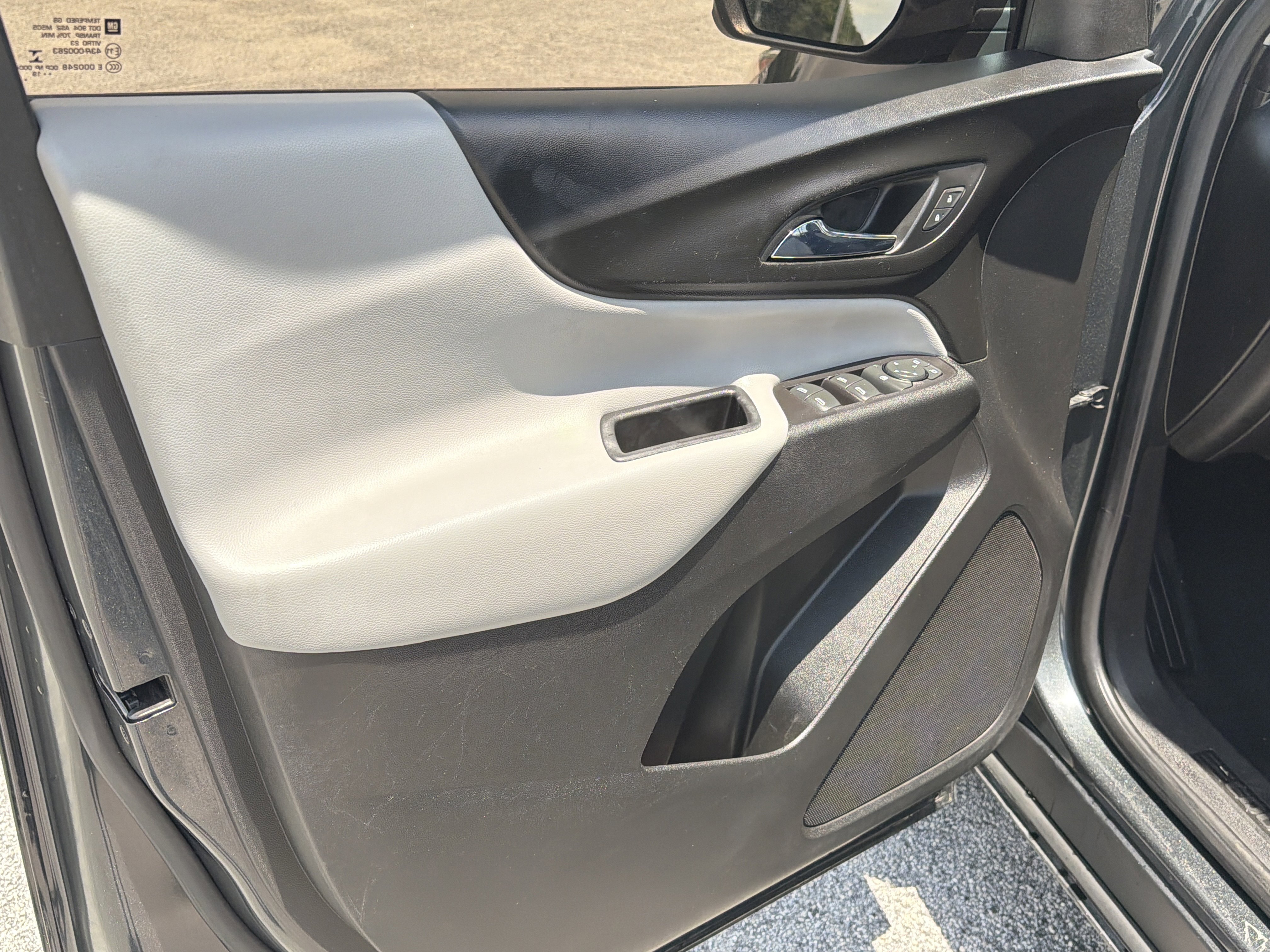 Used 2020 Nightfall Gray Metallic Chevrolet LT image 11