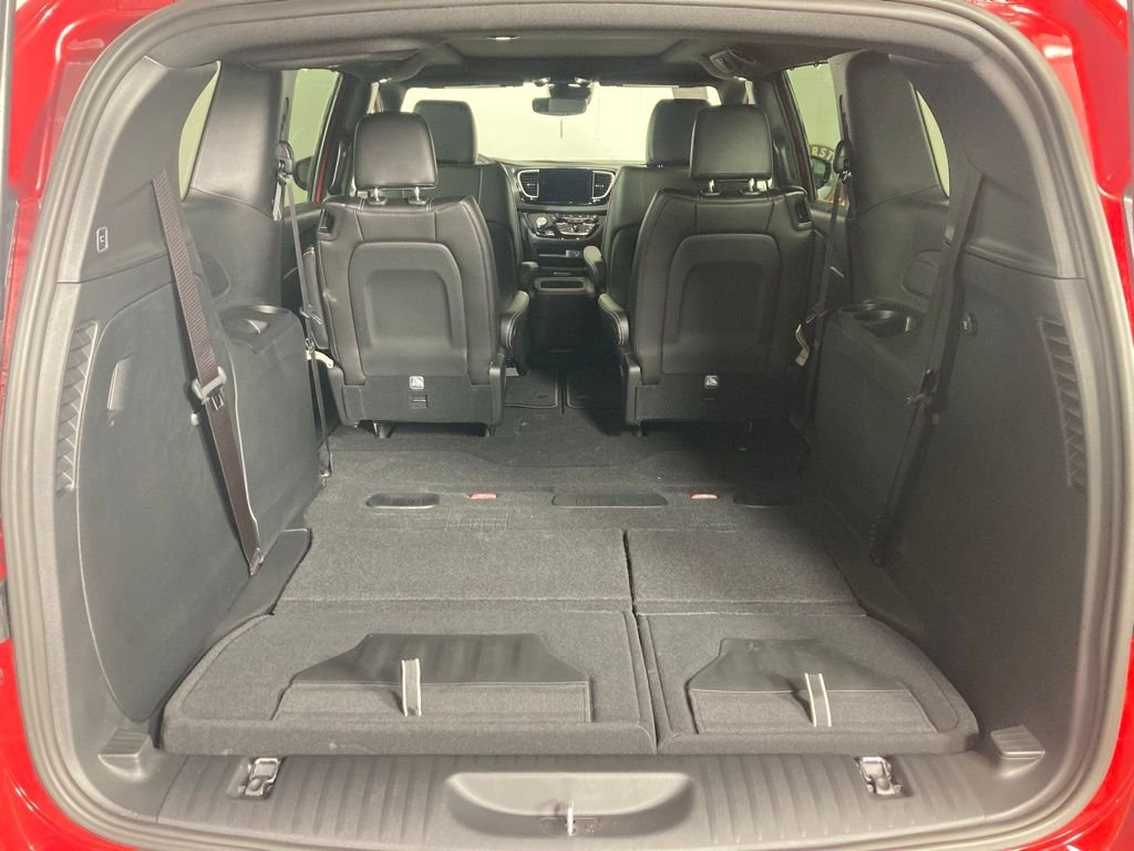 2026 Chrysler Pacifica Select - Photo 24