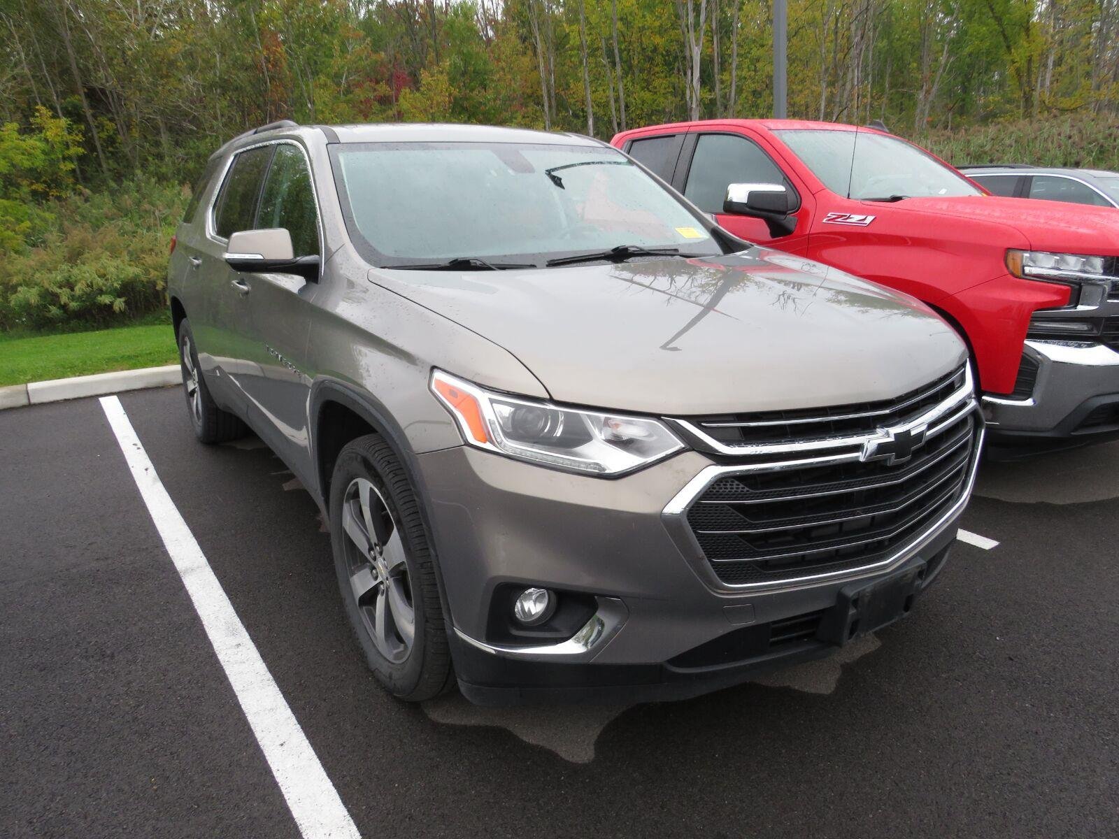 Used 2019 Pepperdust Metallic Chevrolet LT Leather image 2