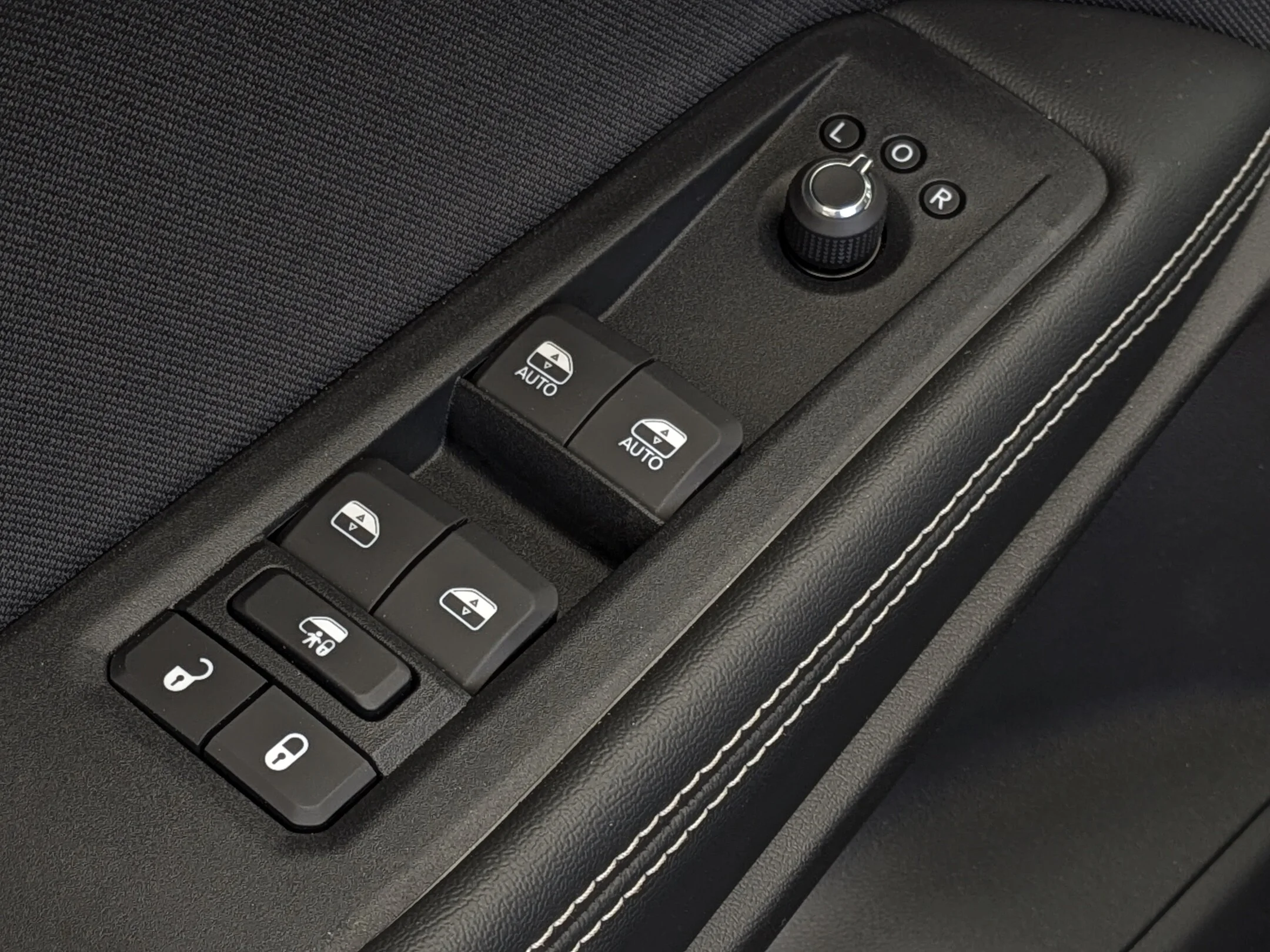 New 2026 Black Jeep Laredo - - Hybrid - Mopar Interior Protection Pkg - Adaptive Cruise - 12.3 Display & More! image 12