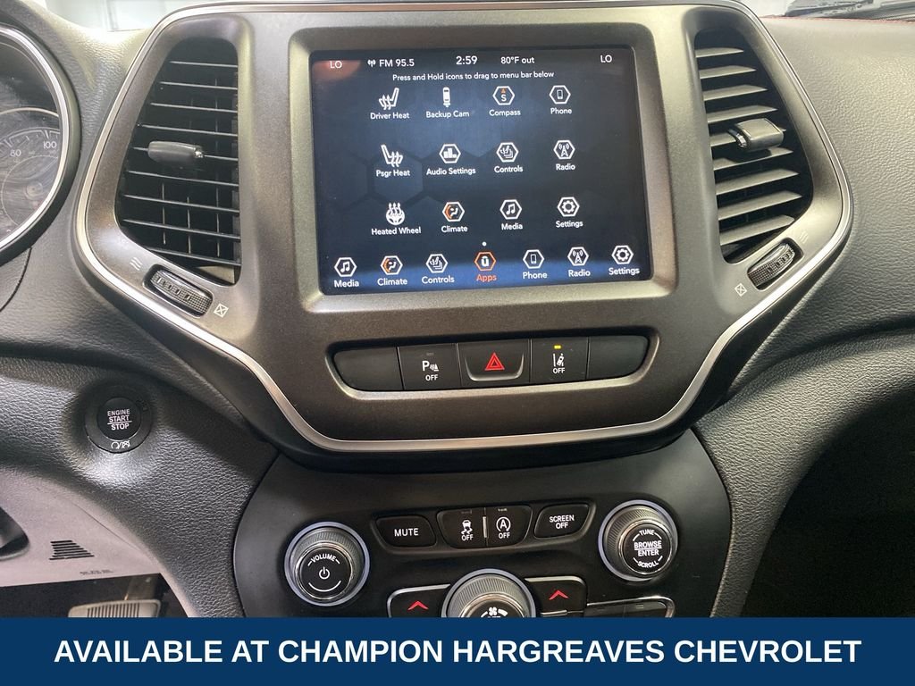 Used 2021 Diamond Black Jeep Trailhawk image 18