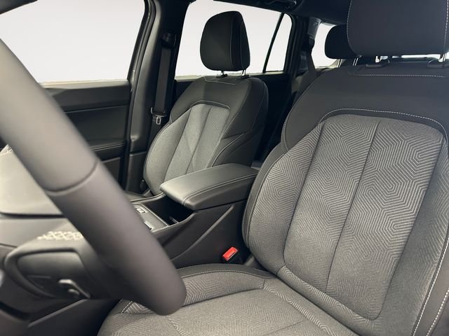 New 2026 Sting-Gray Clear-Coat Exterior Paint Jeep Laredo image 9