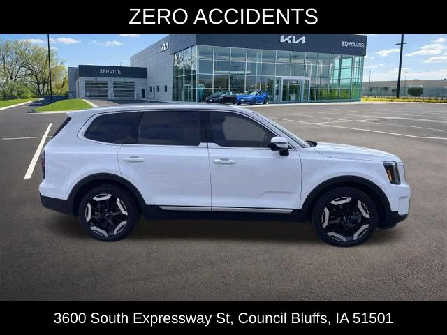 Used 2025 White Kia EX image 5